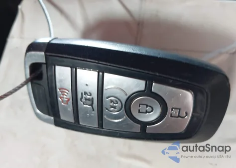 2021 Ford Explorer Limited z USA, uszkodzony, nr VIN 1FMSK8FH1MGB52019